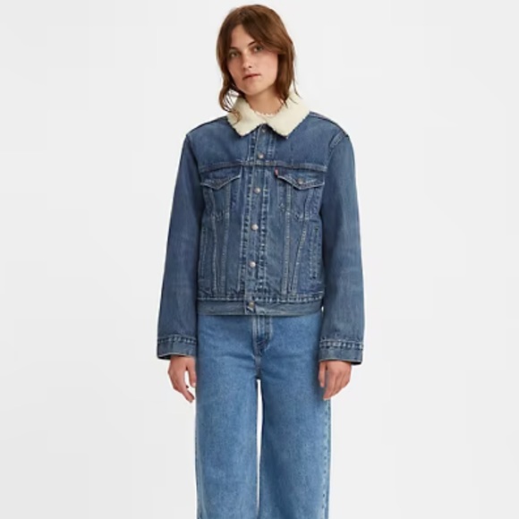Levi’s | 3 in 1 Trucker Jacket in Three Moves Medium Wash - Picture 2 of 11